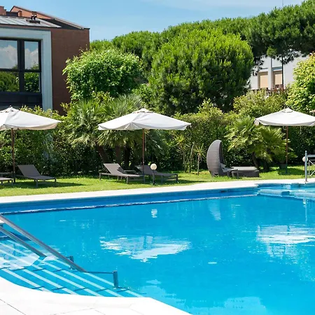 Db Le Del Lido Semesteranläggning (resort)