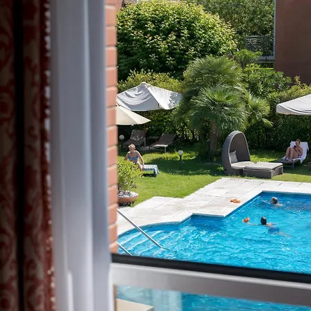 Db Le Del Lido 4*