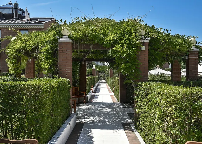 Semesteranläggning (resort) Db Le Del Lido 4*